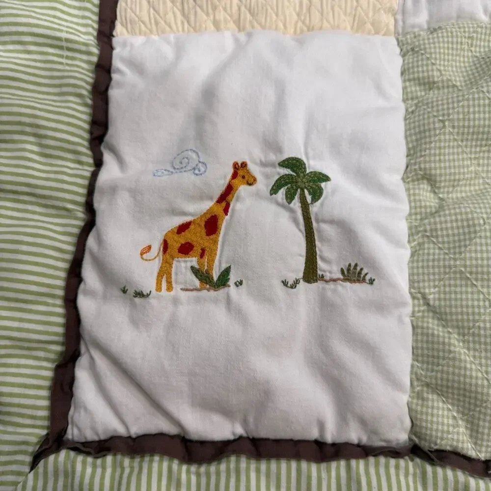 FAO Schwarz Quilted Baby‎ Blanket Safari Animals Green Brown Squares